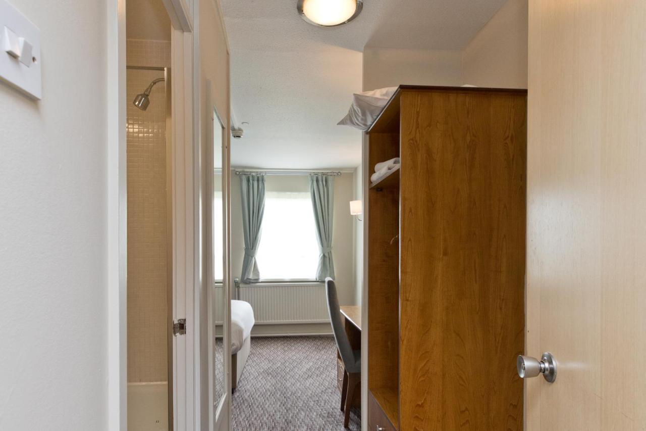 Blue Bell Lodge Hotel Middlesbrough Bagian luar foto