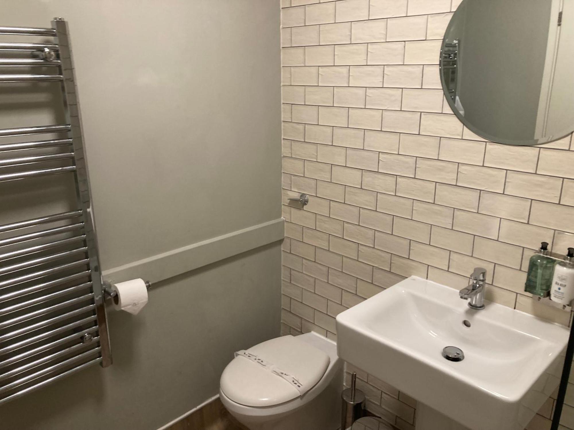 Blue Bell Lodge Hotel Middlesbrough Bagian luar foto